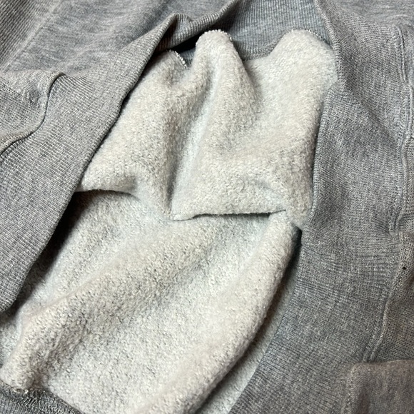 Vintage 90s Knights of The Roundtable Crest Embroidered Chest Pocket Sweatshirt - Picture 3 of 9